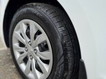 Hyundai Accent-11