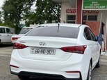 Hyundai Accent-6