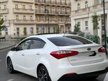 Kia Cerato-8