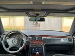 Mercedes E 240-11