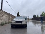 Mercedes 250 D-1