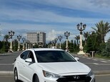Hyundai Elantra-4