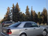 Mercedes C 240-4
