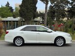Toyota Camry-6
