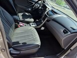 Hyundai Elantra-11