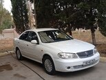 Nissan Sunny-3