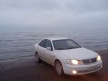 Nissan Sunny-6