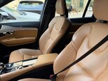 Volvo XC90-8