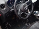 Nissan Note-7