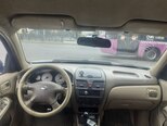Nissan Sunny-6