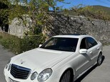 Mercedes E 240-6