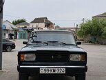 LADA (VAZ) 2107-1