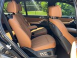 BMW X7-8