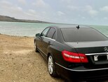 Mercedes E 220-2
