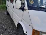 Ford Transit-8