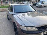 Opel Vectra-2
