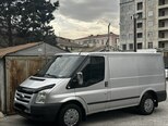 Ford Transit-11