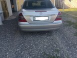 Mercedes E 220-2