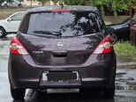 Nissan Tiida-13