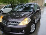 Nissan Tiida-1