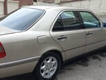Mercedes C 180-7