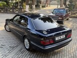 Mercedes E 220-5