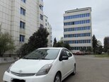 Toyota Prius-2