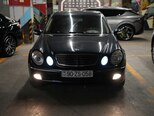 Mercedes E 270-1