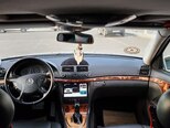 Mercedes E 240-11