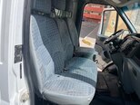 Ford Transit-8