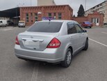 Nissan Tiida-6