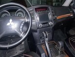 Mitsubishi Pajero-4