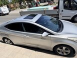 Hyundai Elantra-8