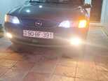 Opel Vectra-4
