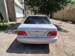Mercedes E 200-2
