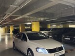 Volkswagen Passat-3