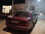 Mercedes E 240-6