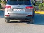 Kia Sorento-4