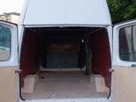 Ford Transit-8