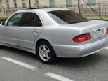 Mercedes E 270-7