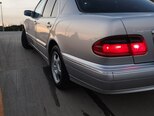Mercedes E 270-12