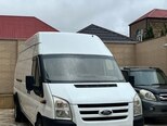 Ford Transit-13