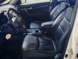 Kia Sorento-8