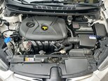 Hyundai Elantra-17