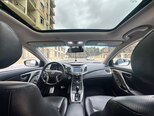 Hyundai Elantra-11