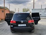 Volkswagen Touareg-8