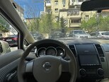 Nissan Tiida-11