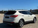 Hyundai Santa Fe-5
