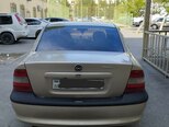 Opel Vectra-2