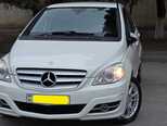 Mercedes B 180-1